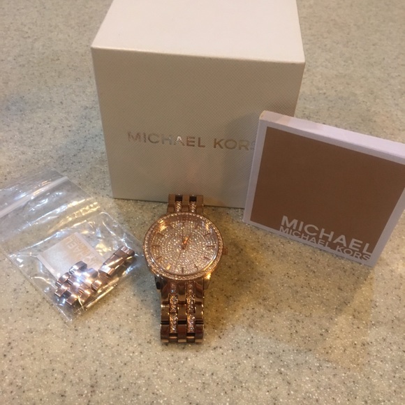 Watch - Picture 8 of 8